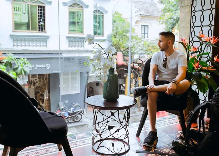 Hanoi Center Silk Boutique Hotel&Travel